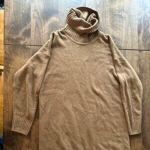 Women's turtleneck - soft, brown, excellent condition